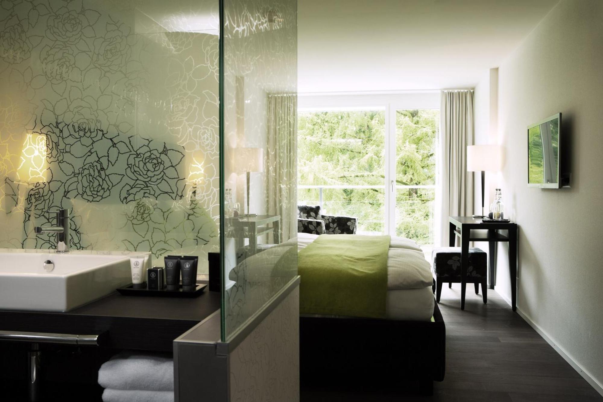 Hotel Schloss Huenigen Konolfingen Kültér fotó