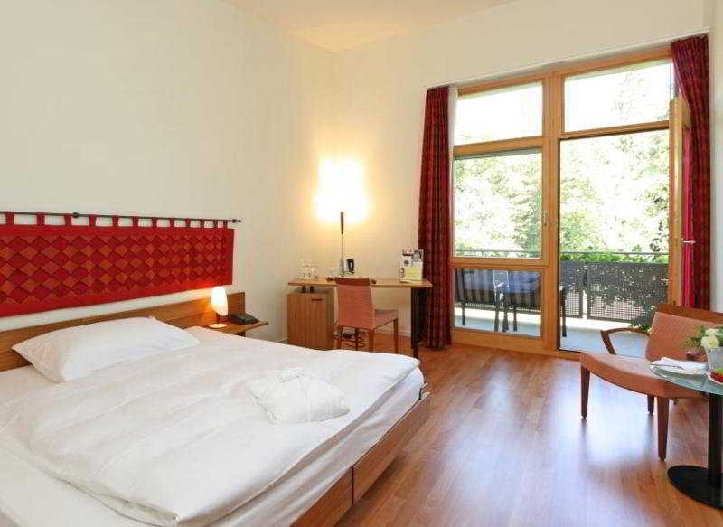 Hotel Schloss Huenigen Konolfingen Kültér fotó